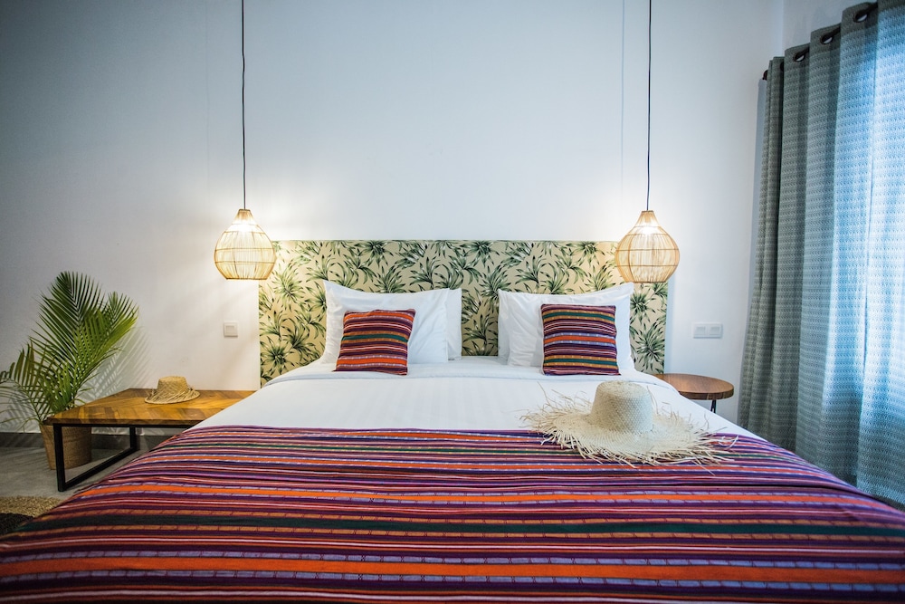 Abdi Hotel & Bungalow 13/28