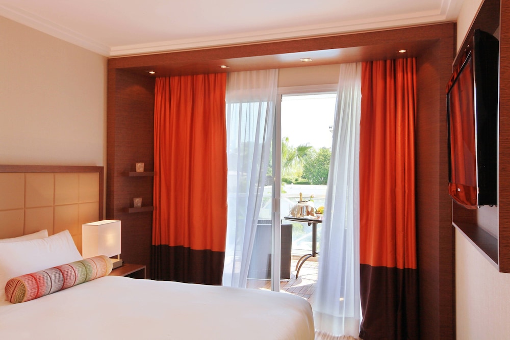 AC Hotel by Marriott Ambassadeur Antibes - Juan Les Pins 18/51
