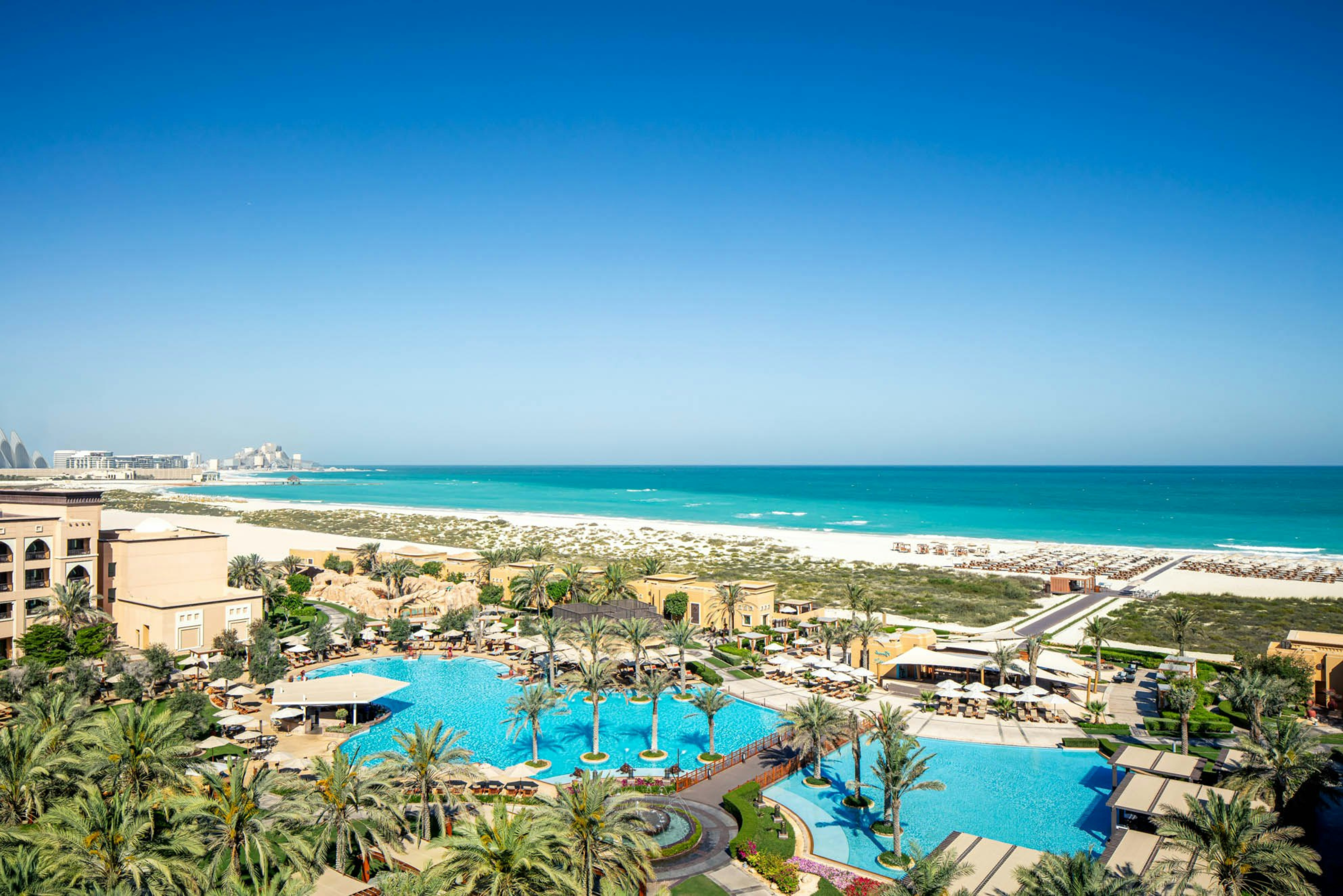 Saadiyat Rotana Resort & Villas 46/53