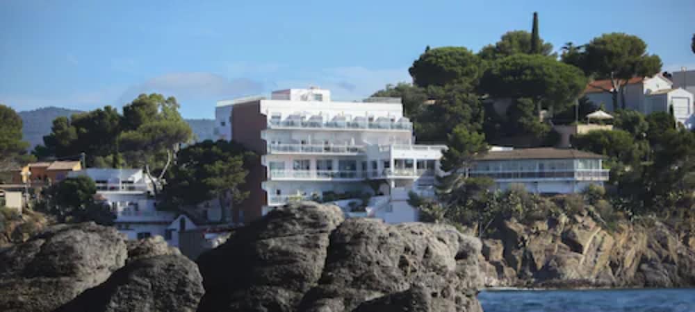 Hotel La Calanque 30/37