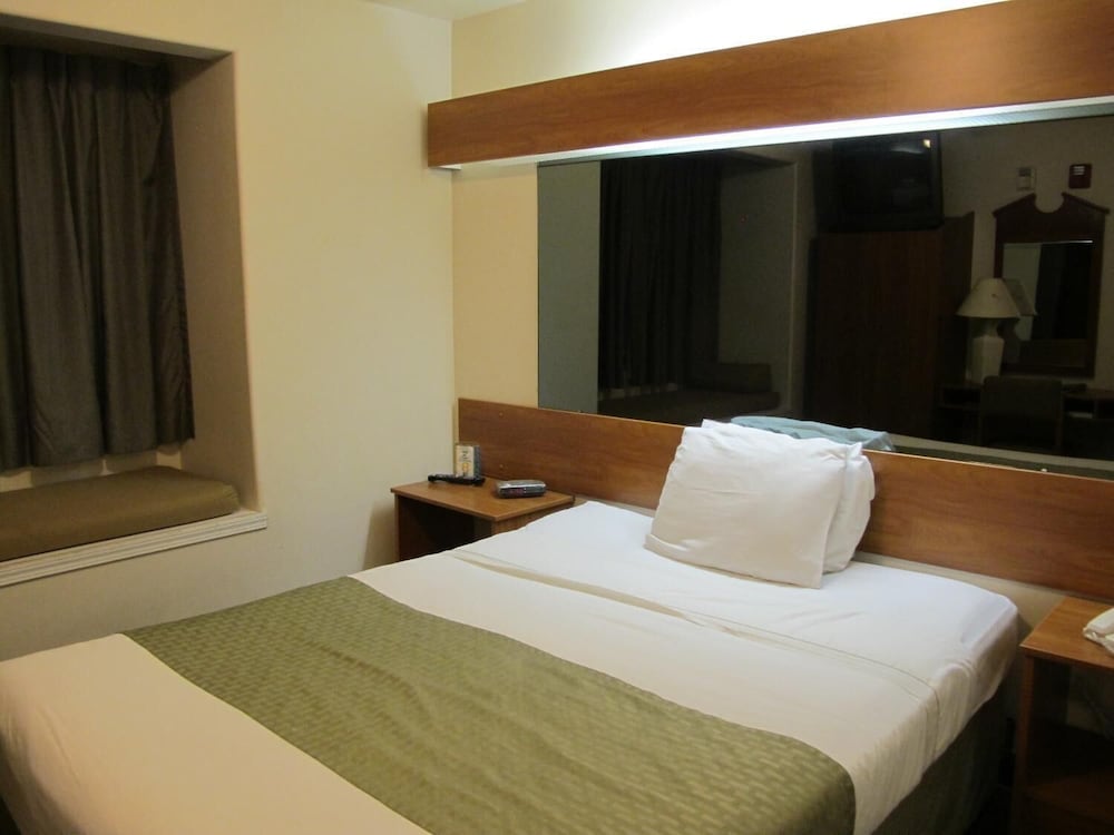 Microtel Inn & Suites By Wyndham Eagle River/Anchorage Are 7/27