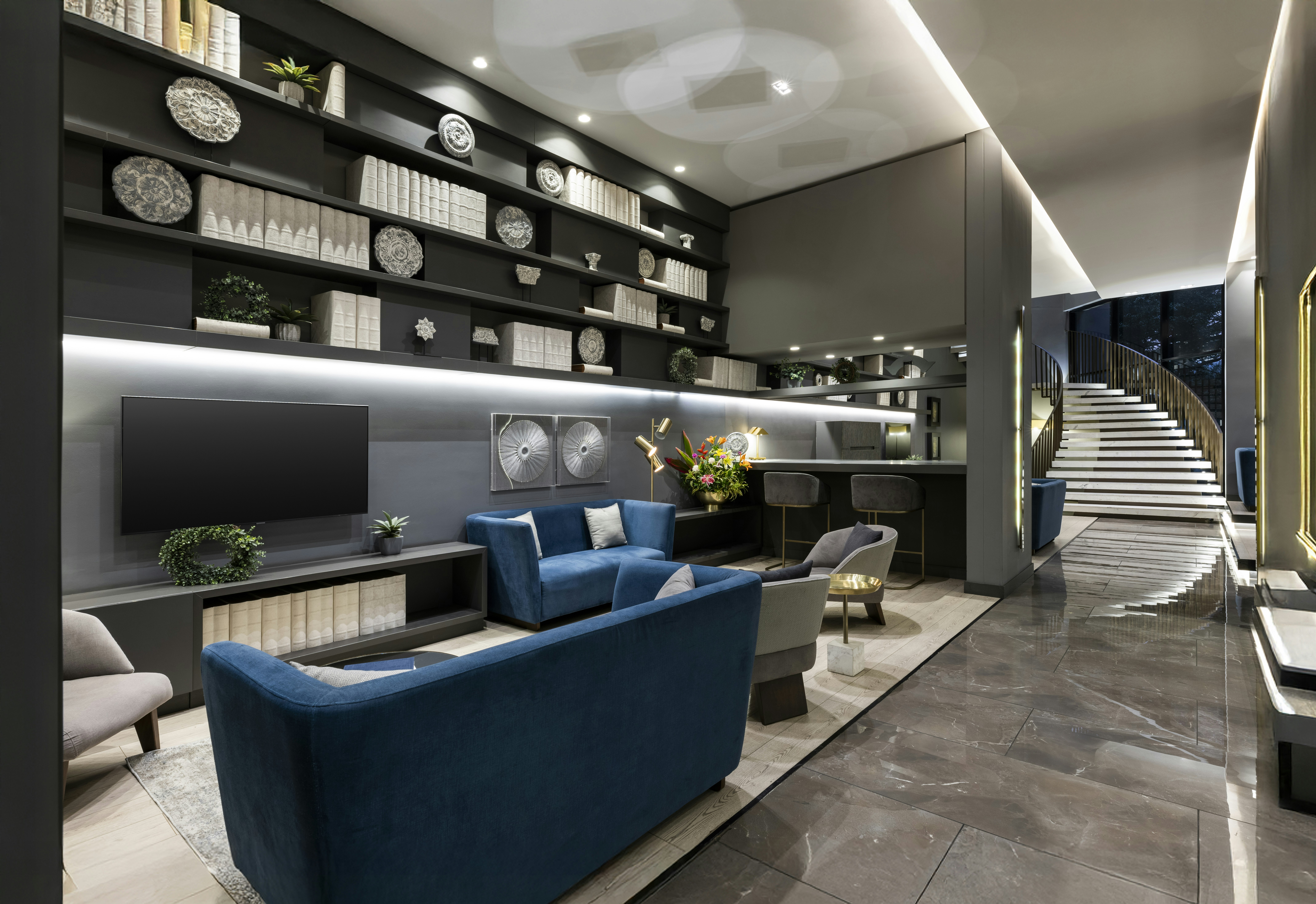York Medellin, Curio Collection by Hilton 31/60