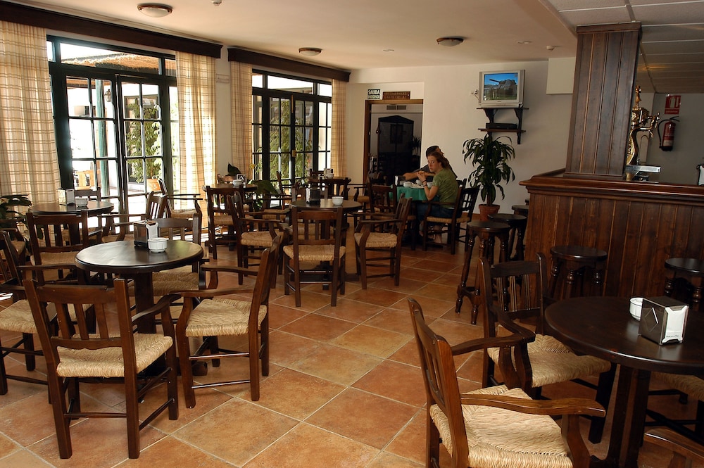 Tugasa Hotel Sierra Y Cal 41/56