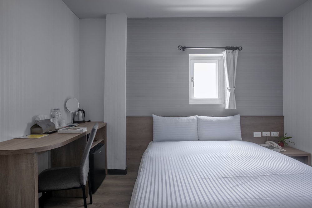 Hotel Brown - Zhongzheng 15/48
