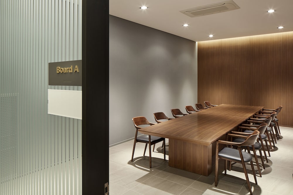 Ramada Encore by Wyndham Gimpo Han River Hotel 62/68