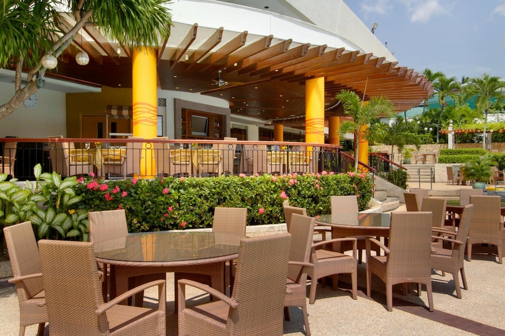 Marco Polo Plaza Cebu 51/81