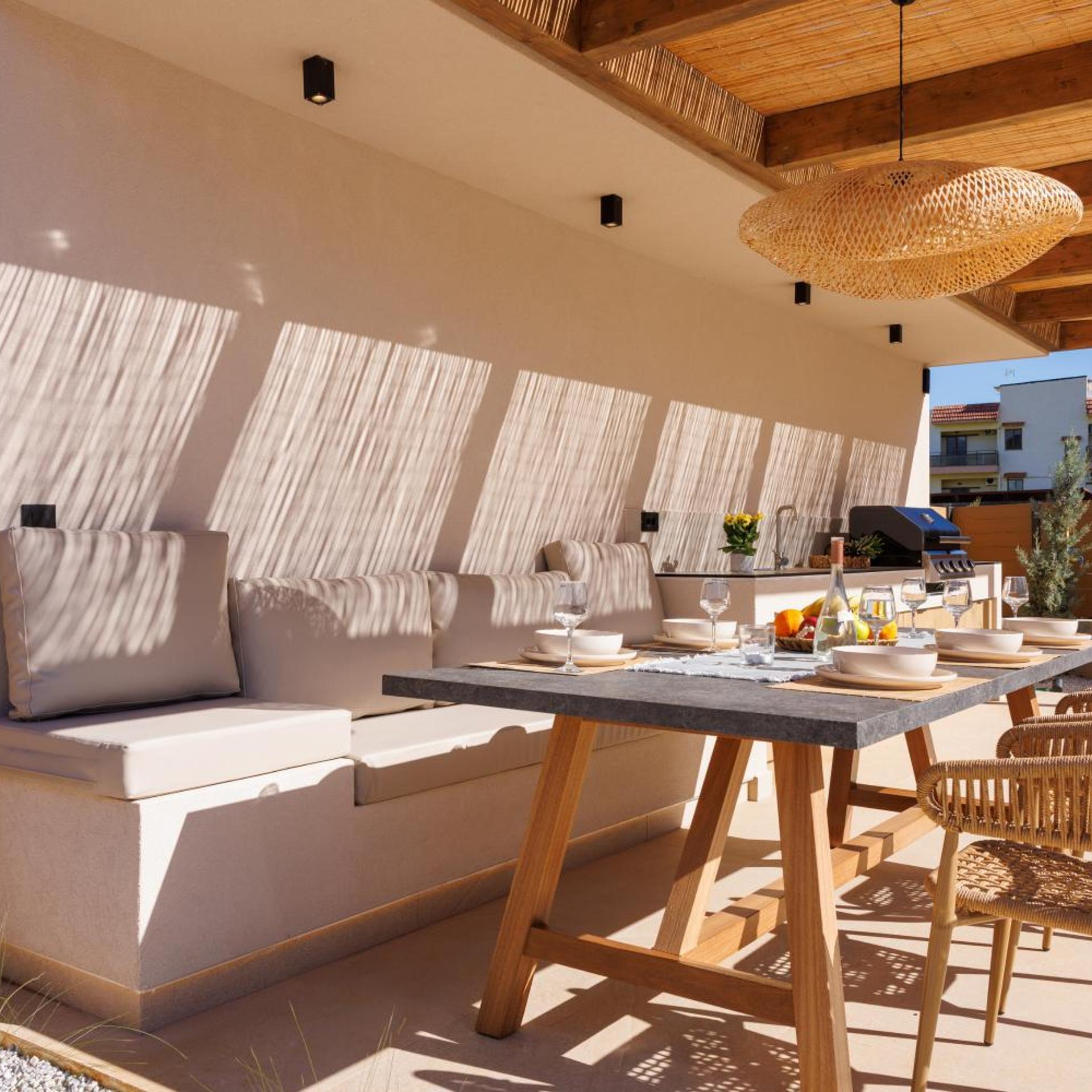 Sokratis LocoLux Villas & Suites 62/86