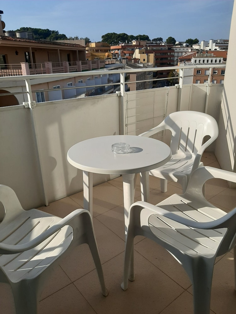 Lloret Sun Apartments 41/50