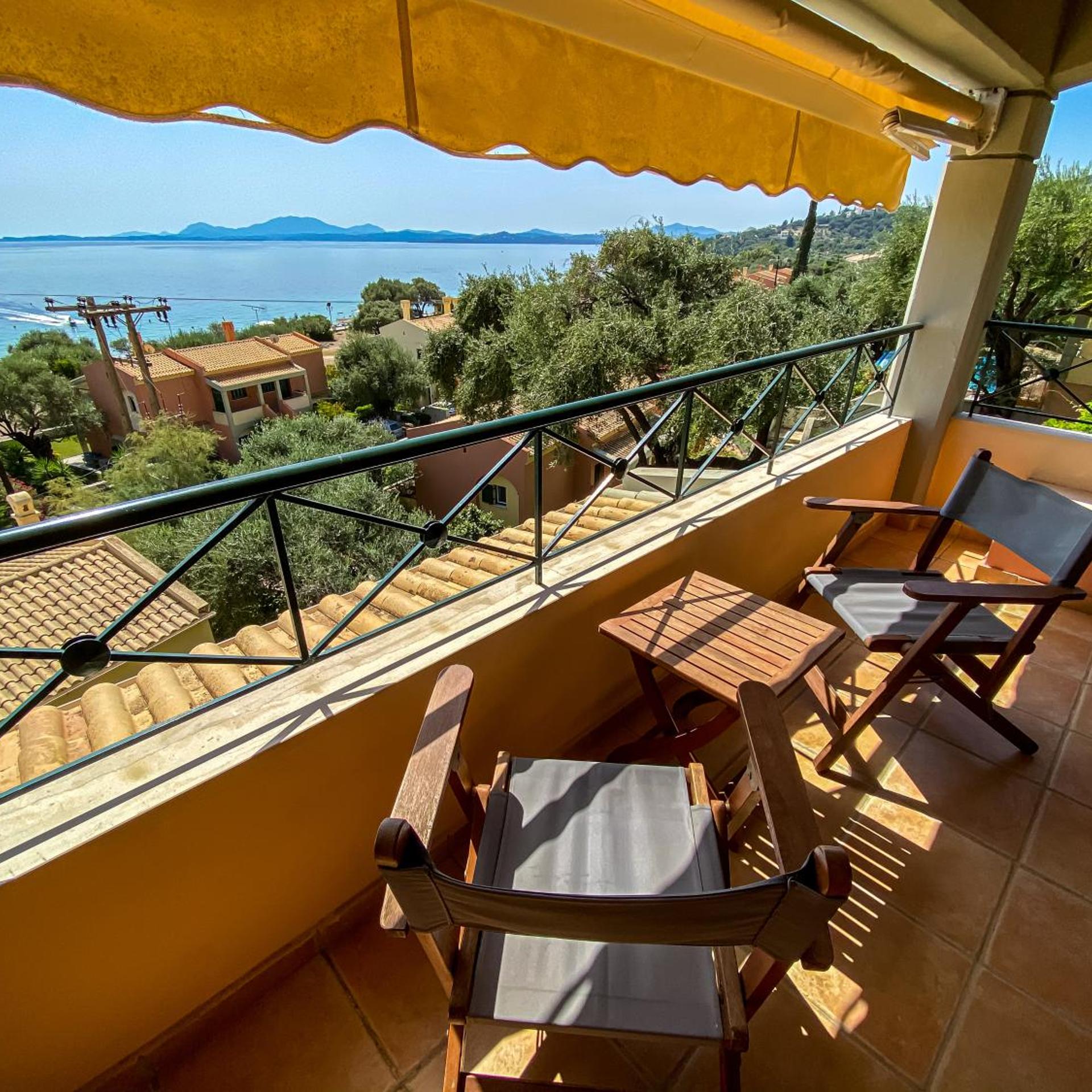 La Riviera Barbati Seaside Apartments & Private Pool Villas 42/55