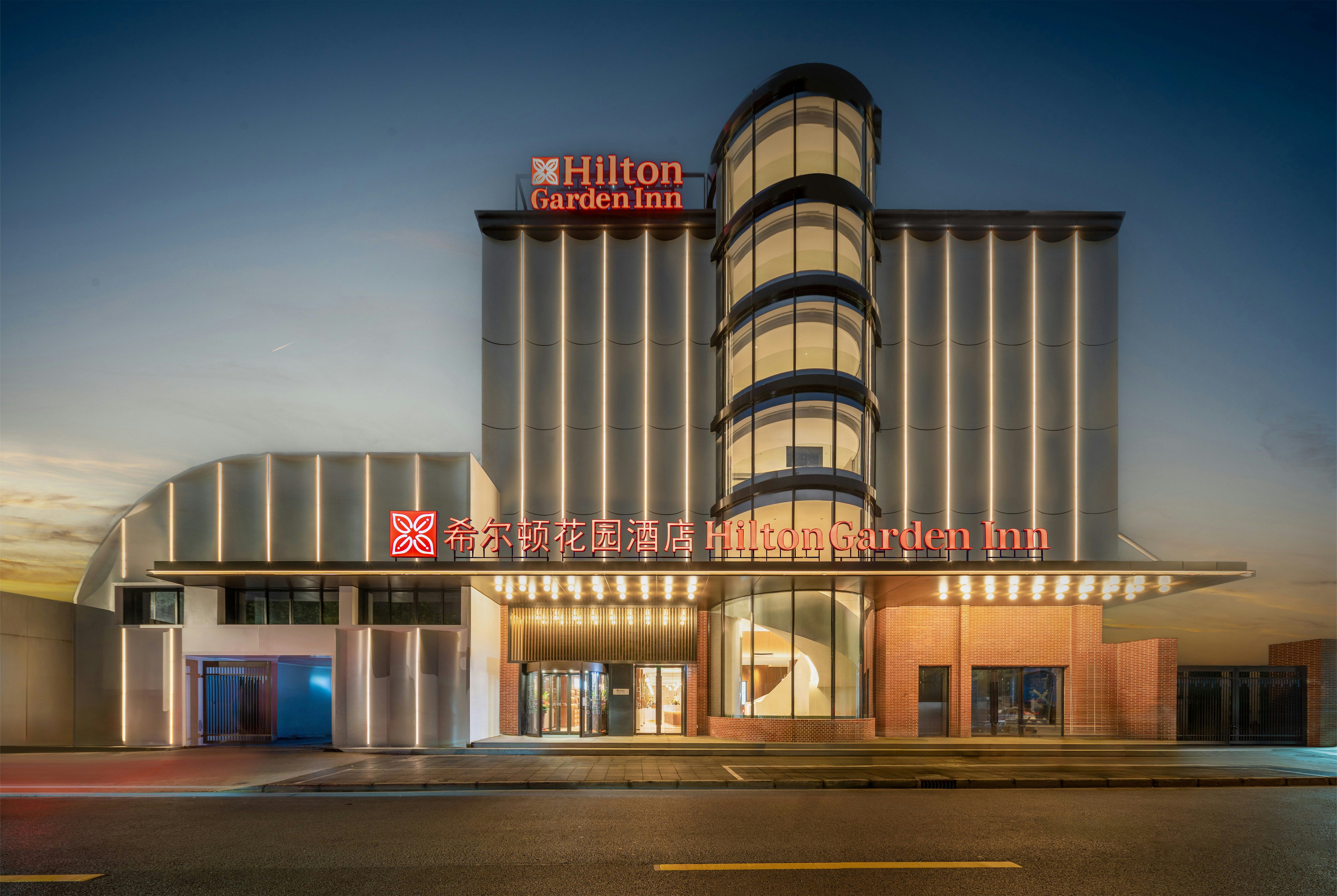 Hilton Garden Inn Shanghai Caoyang photo4