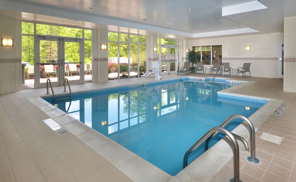Holiday Inn Raleigh-Durham Airport 3/66