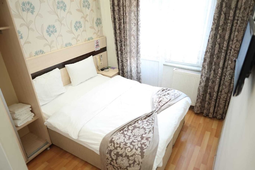 Otel Burak 5/7