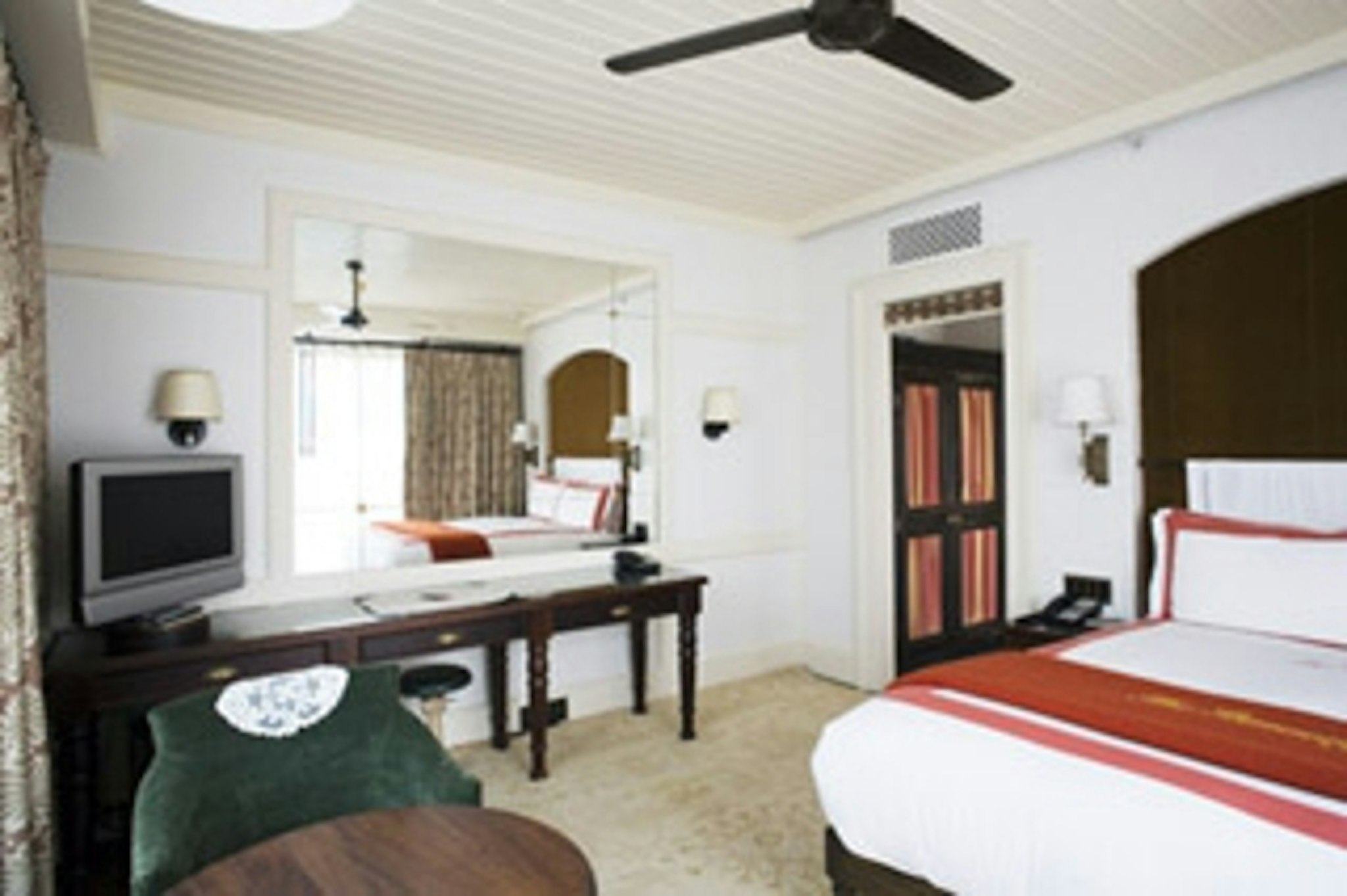 The Bowery Hotel 13/62