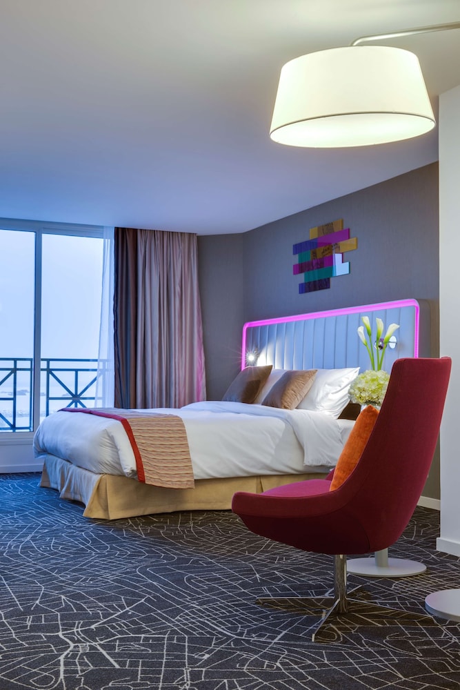 بارك إن باي راديسون الدمام(Park Inn By Radisson Dammam.) 33/73