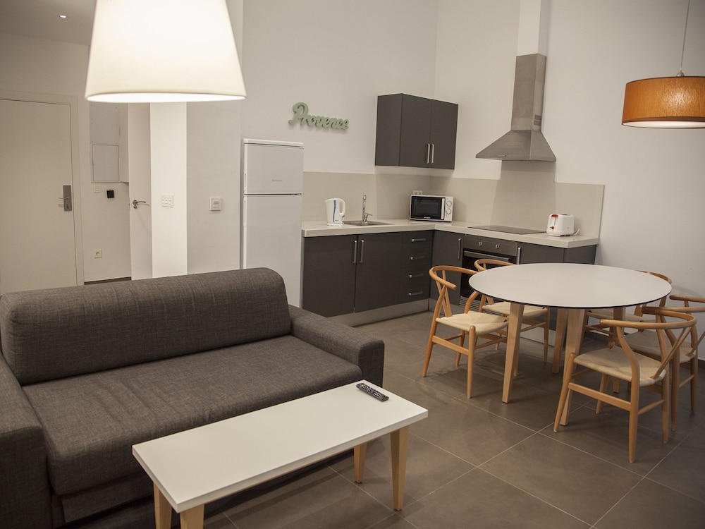 Flats Friends Soho Suites 43/64