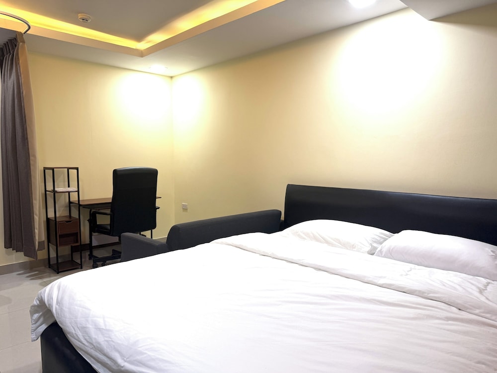 The Victory View - Hostel - Adults Only 12/44