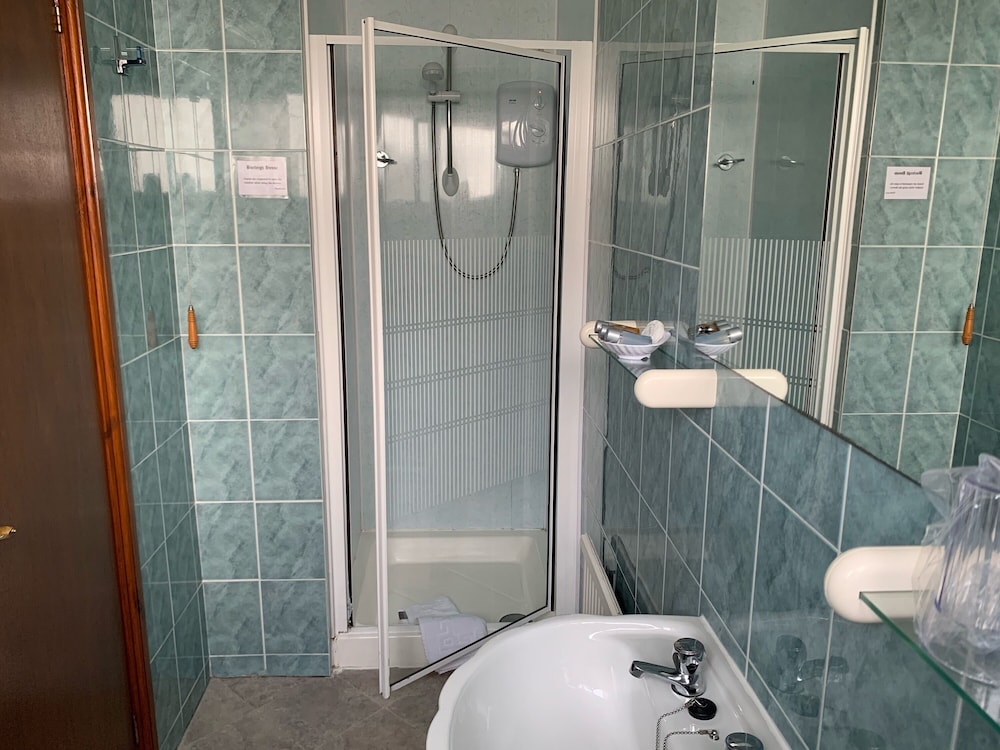 Burleigh House - Guest house 15/60