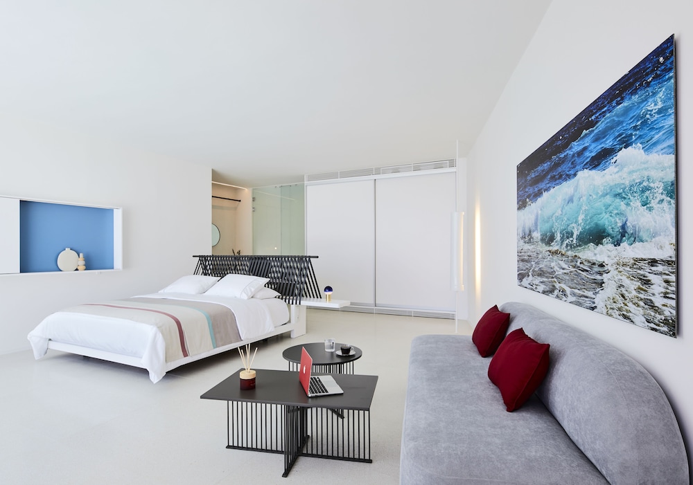 Alti Santorini Suites - Adults Only 28/39