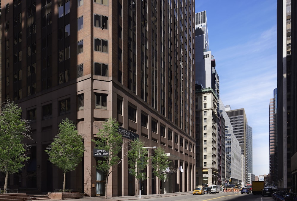 Hyatt Centric Wall Street New York (ex Andaz Wall Street) 73/76