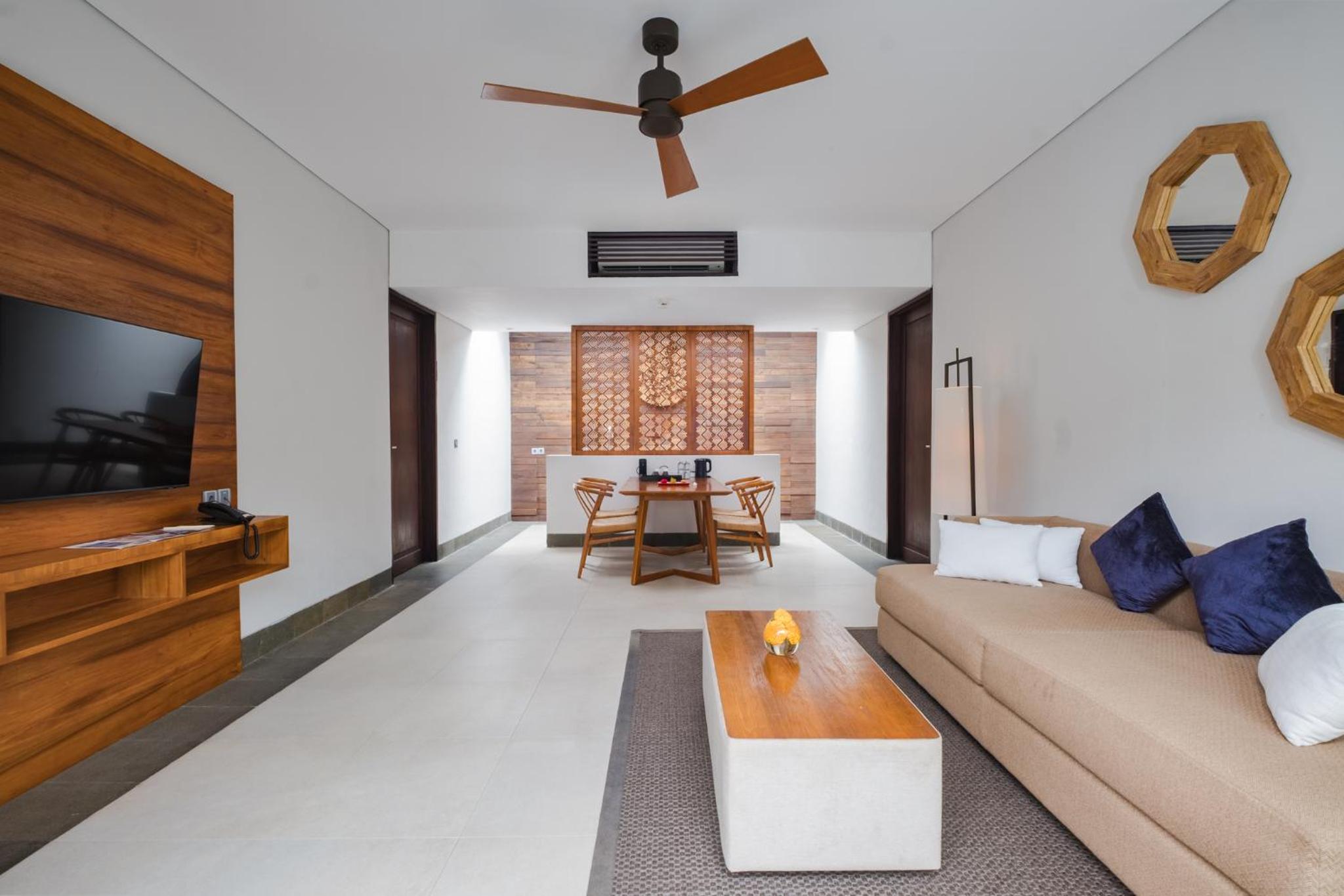 2 Bedrooms, Pool, Villa