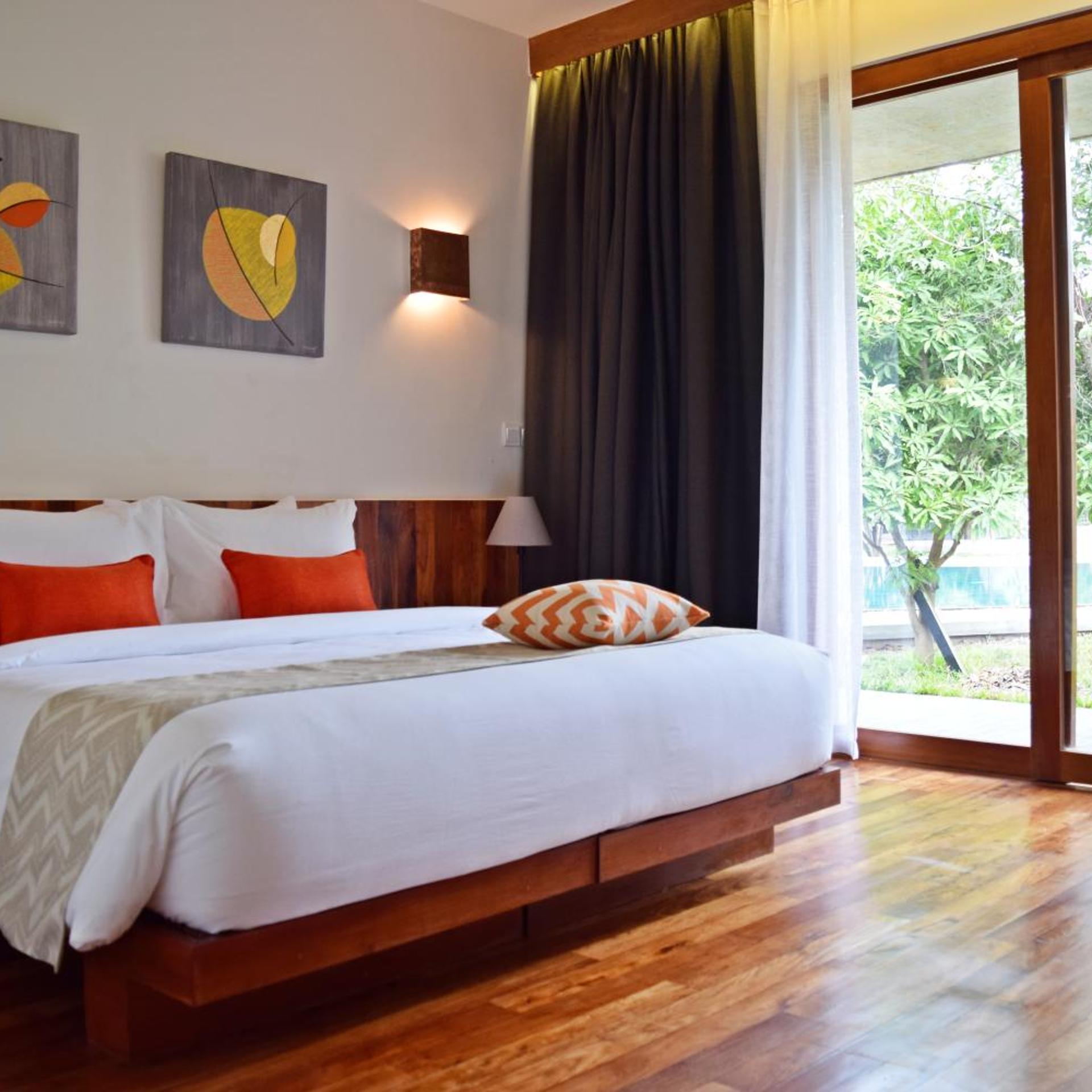 GARDEN, DOUBLE OR TWIN BED