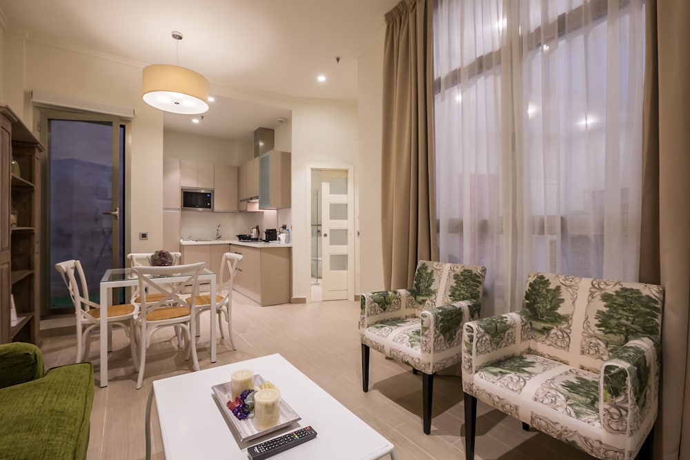 Welldone Cathedral Suites 28/50
