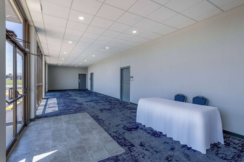 Wingate by Wyndham Wichita Airport 31/49