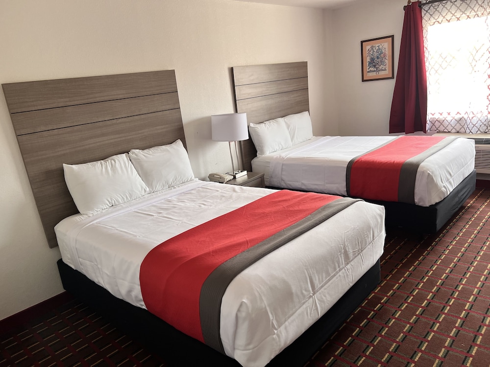 DELUXE, DOUBLE BED
