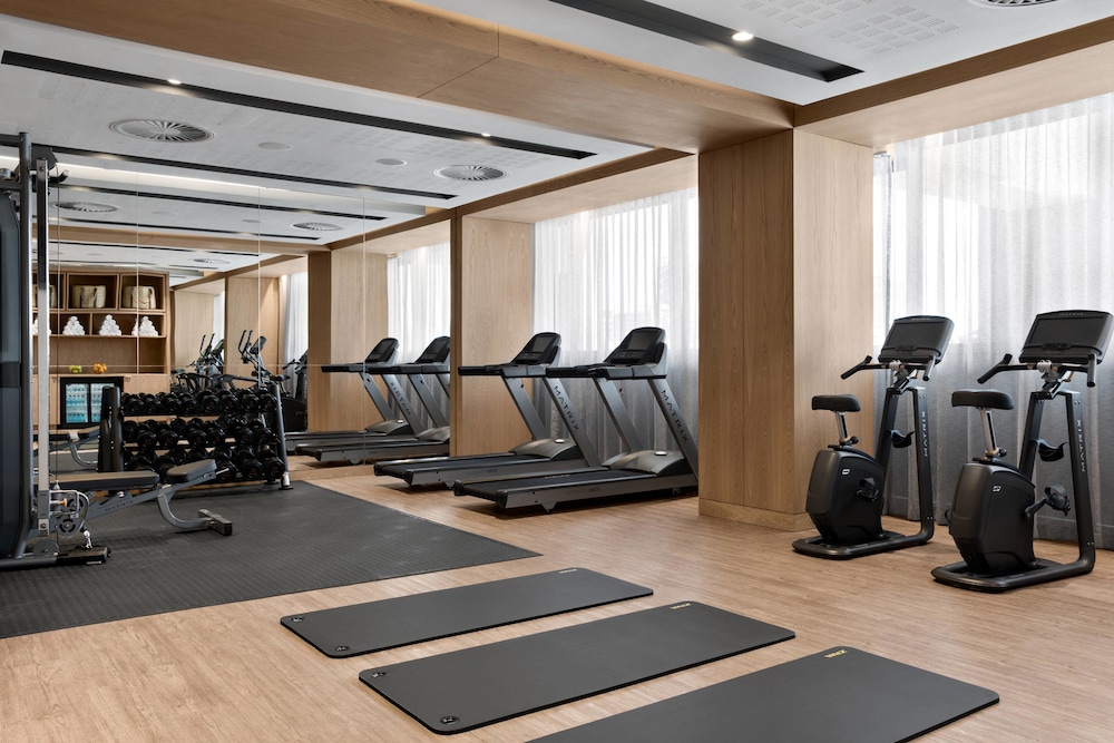 AC Hotel by Marriott Cape Town Waterfront 24/55