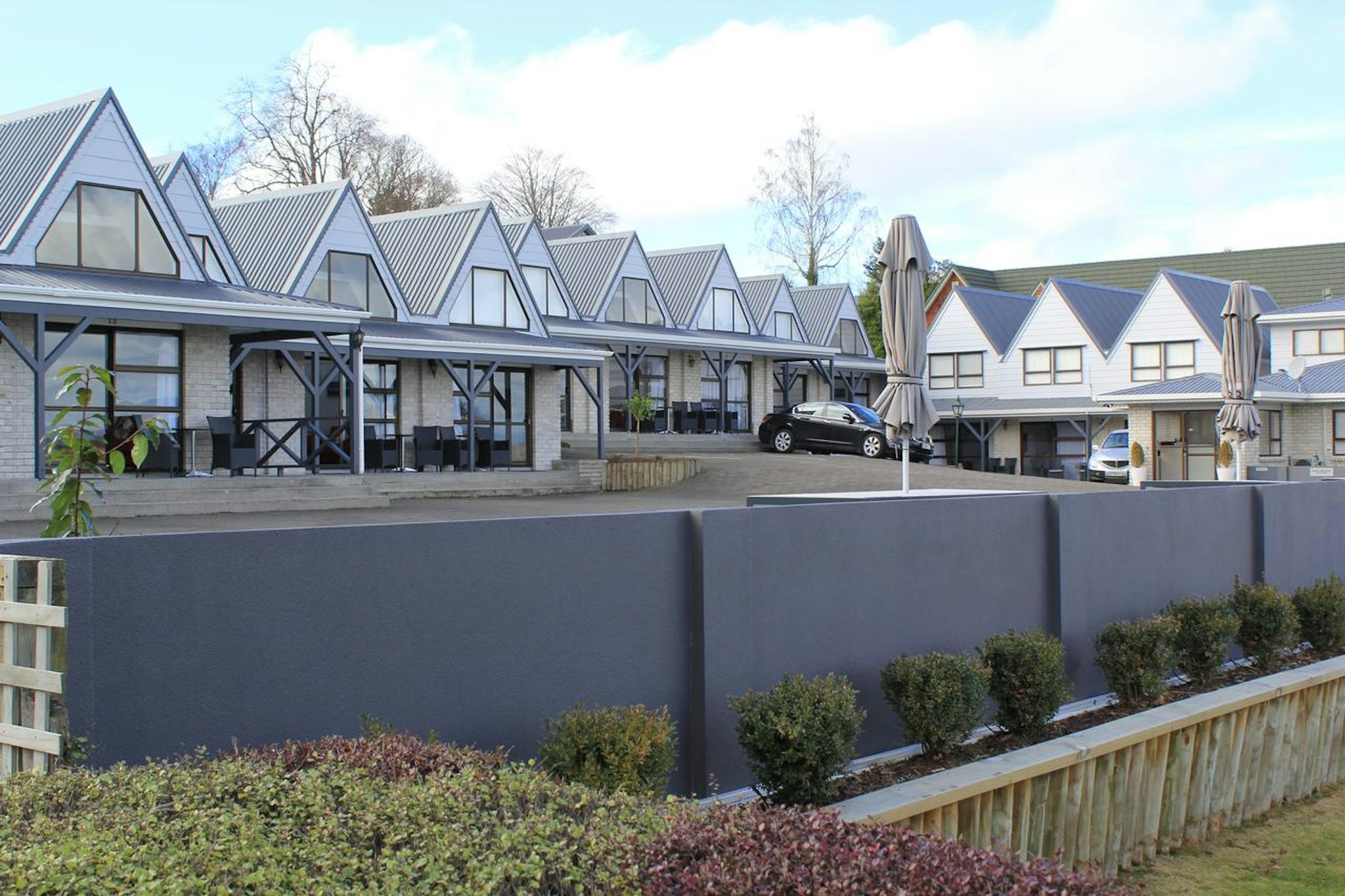 Gables Lakefront Motel 17/20