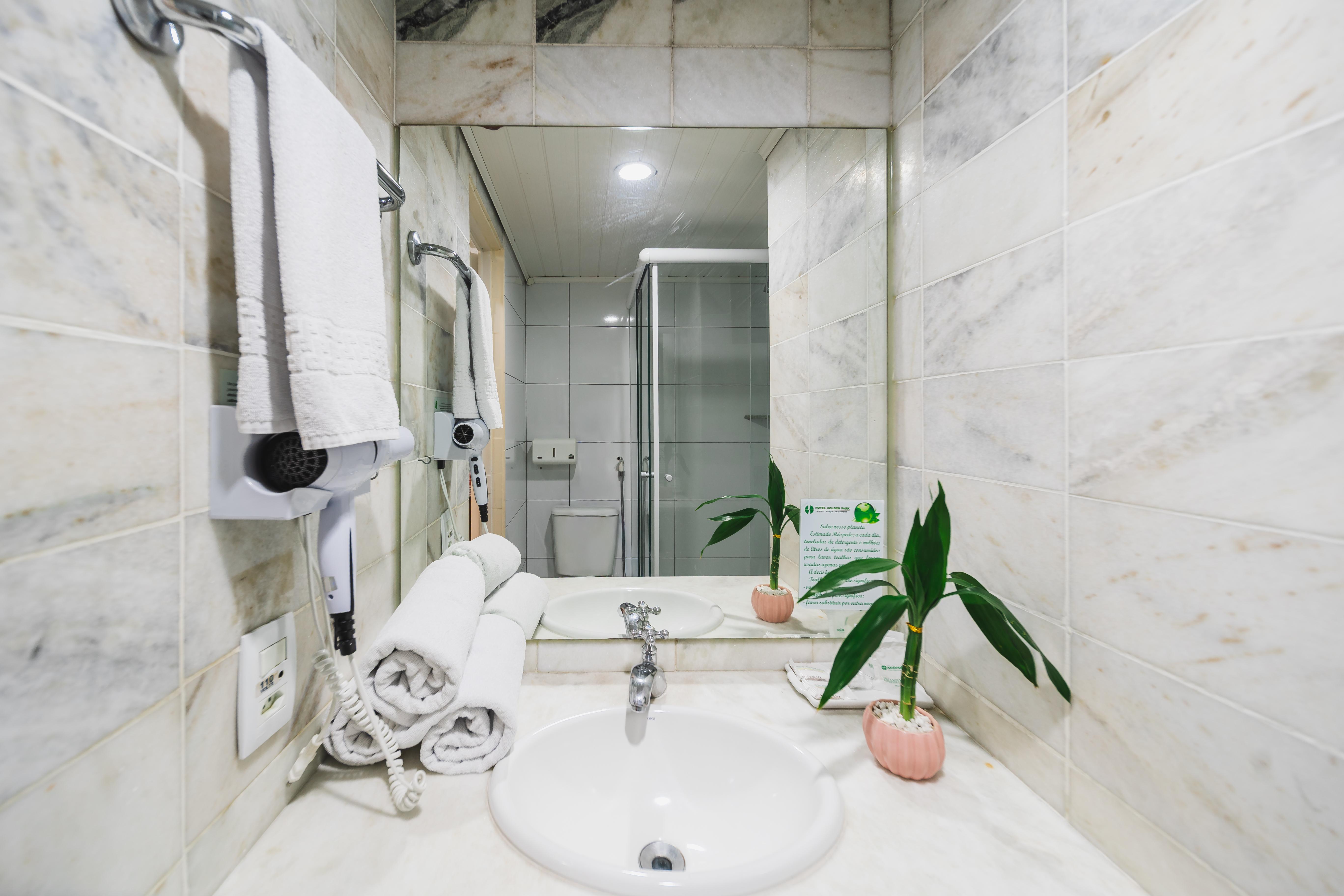 غرفة قياسية رباعية، Hotel Golden Park Curitiba by Nacional Inn 4/5