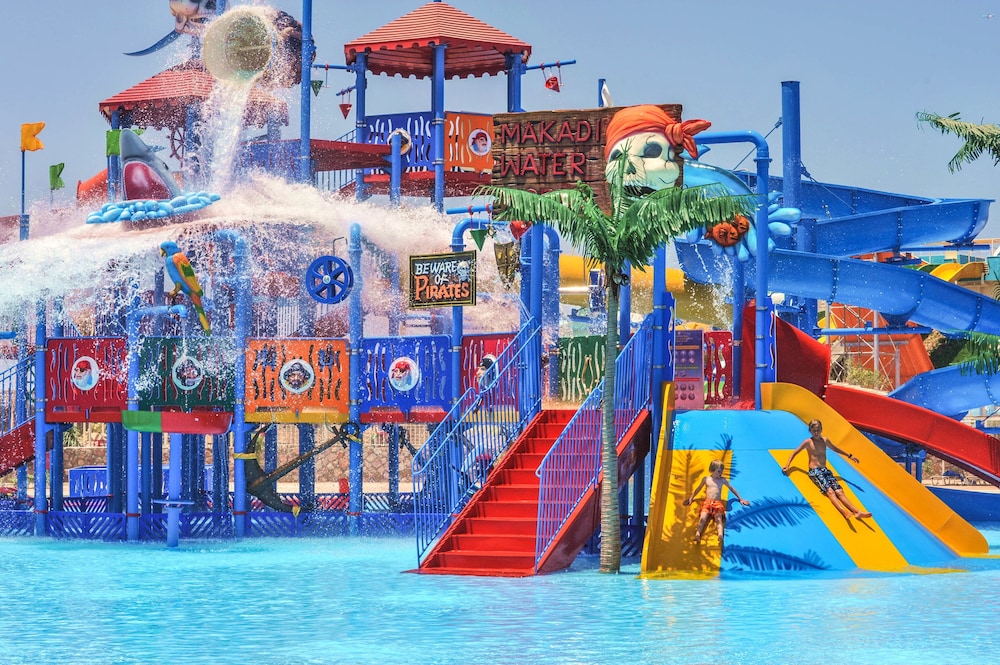 JAZ Makadi Oasis Resort 80/81