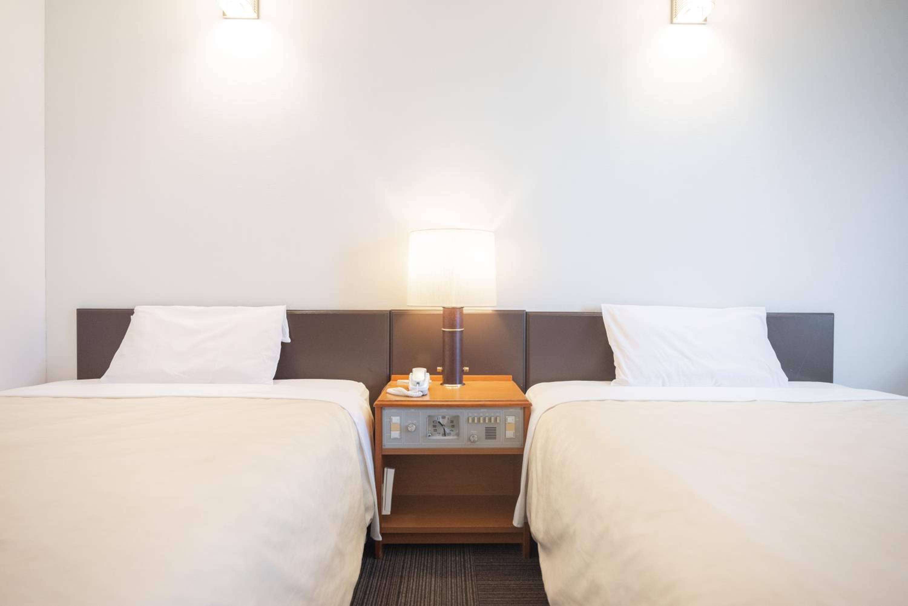 Deluxe, Single Bed