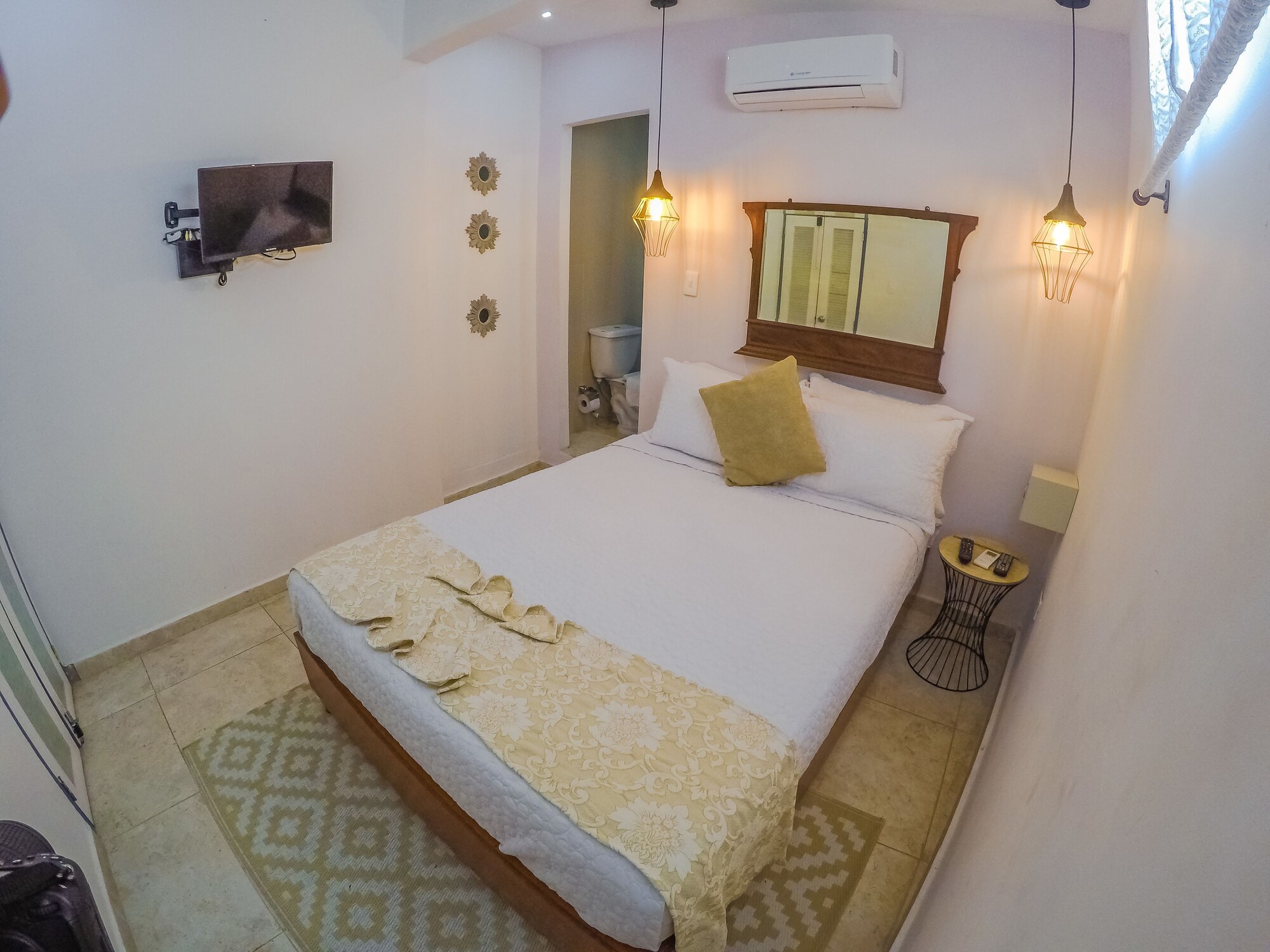 COMFORT, DOUBLE BED