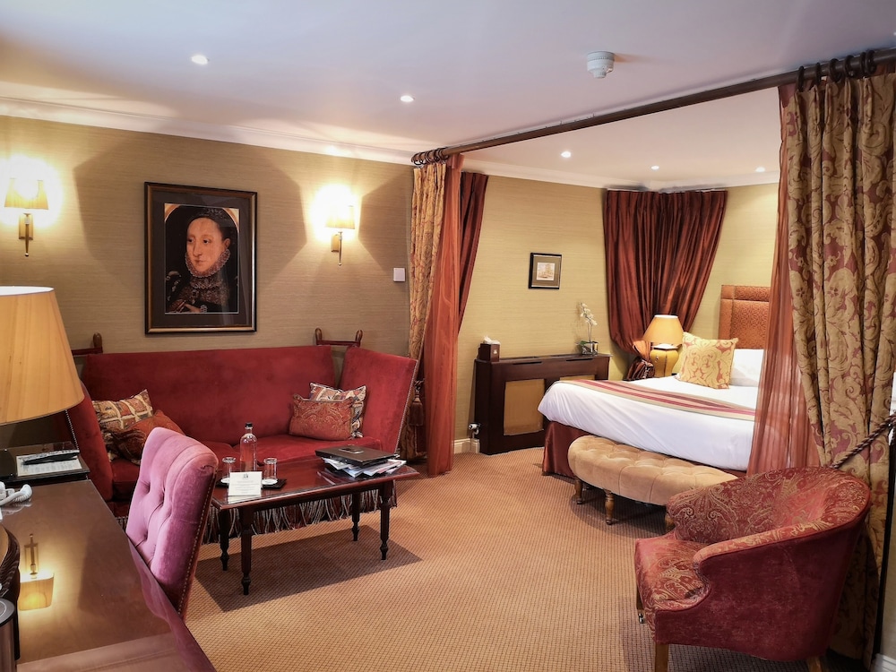 Langley Castle Hotel 50/72