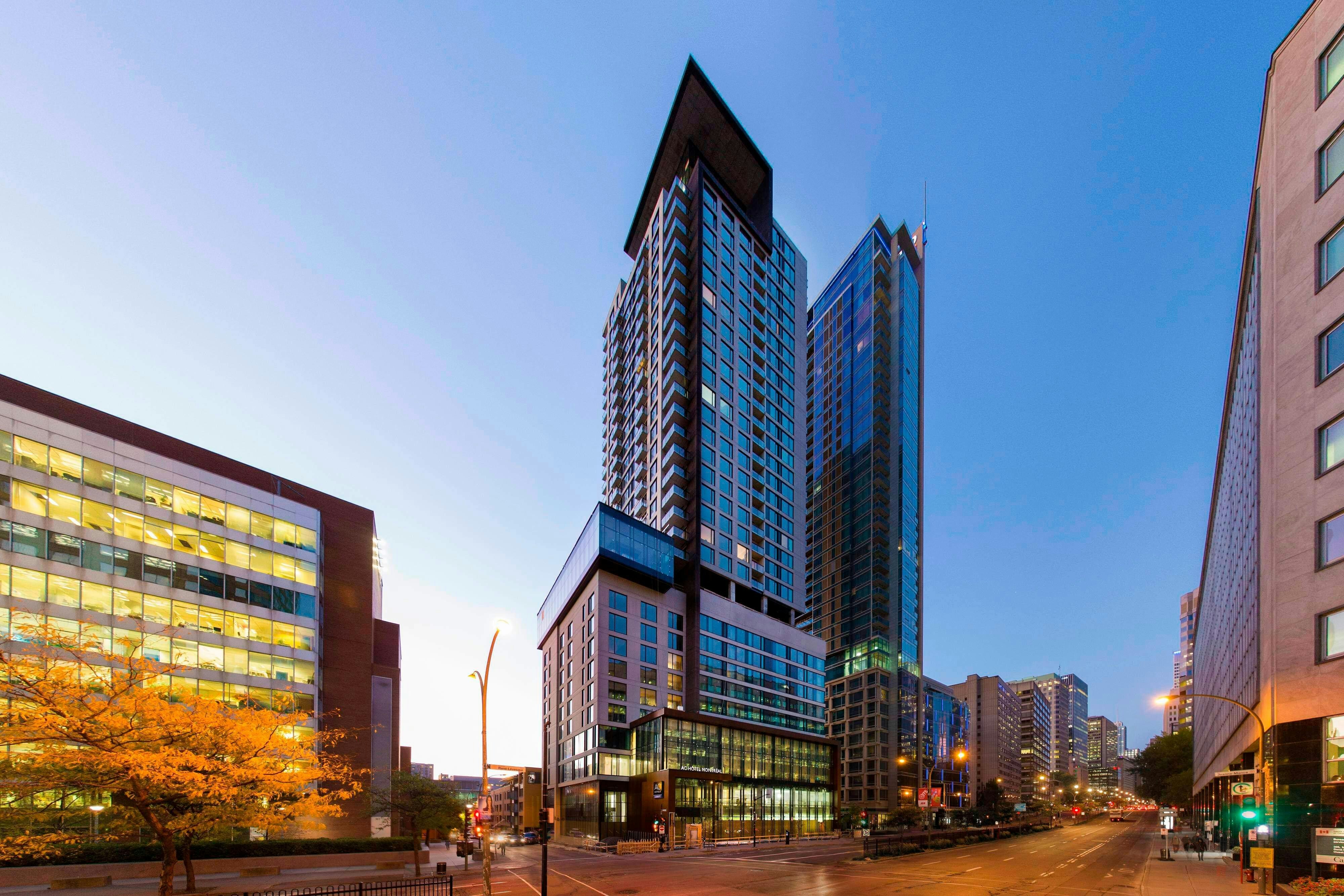 Ac Hotel By Marriott Montreal Downtown 1/21