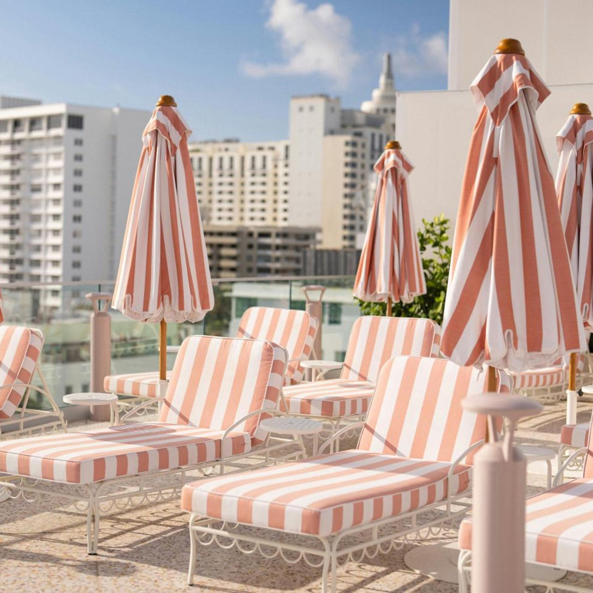 UNFRAMED Miami Beach, Autograph Collection 45/50