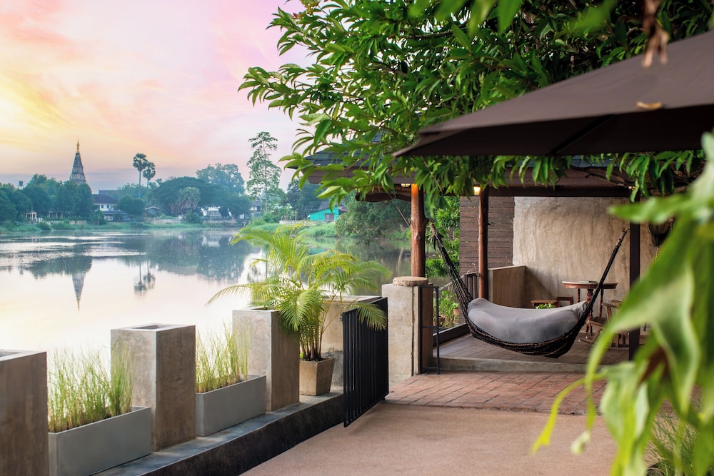 Tolani Riverside Chiang Mai Villa 53/60