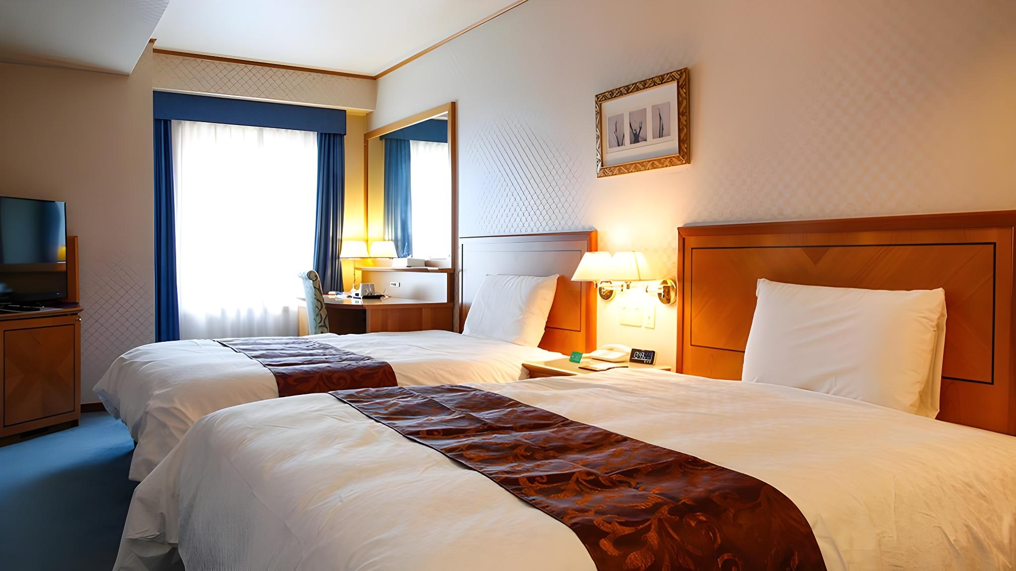 Suite, Sea View, Main Building
