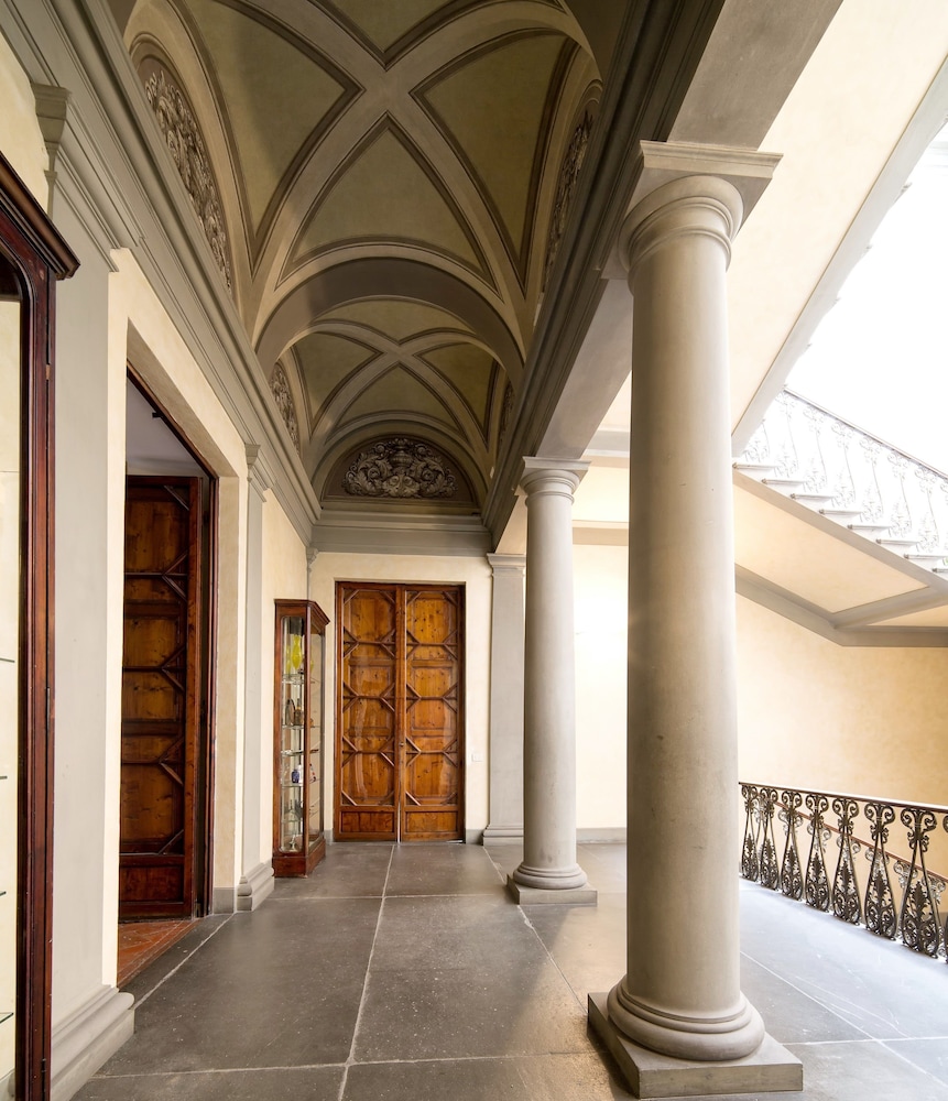 Casa Per Ferie Santo Nome Di Gesu 35/62