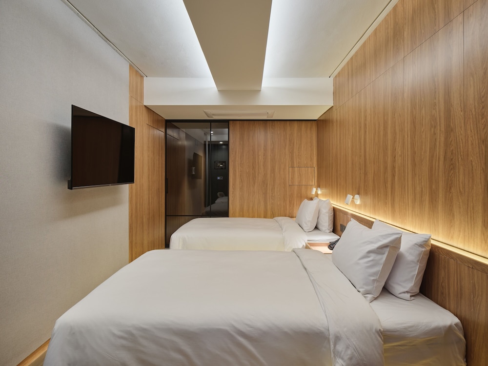 Hotel TT Gupo 28/65