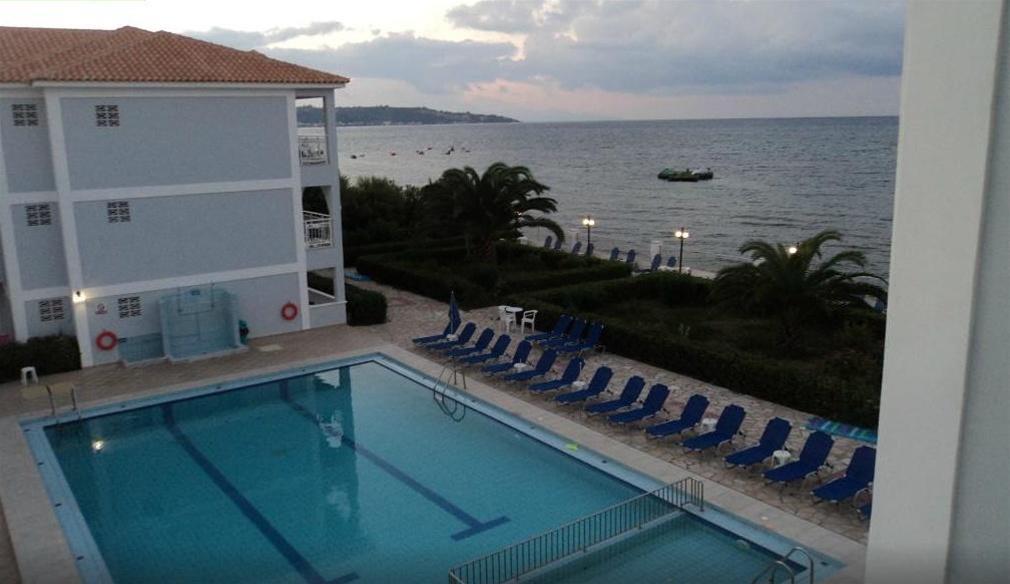 Meridien Beach Hotel 17/26