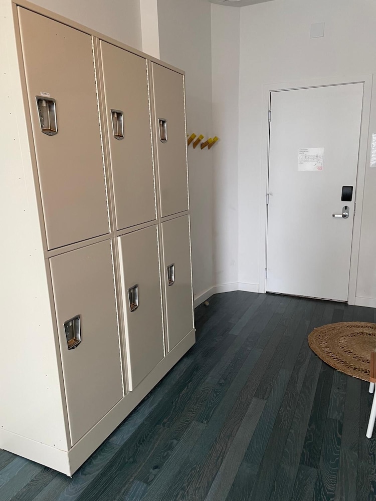 Global Luxury Suites At The Apex Miami 33/50