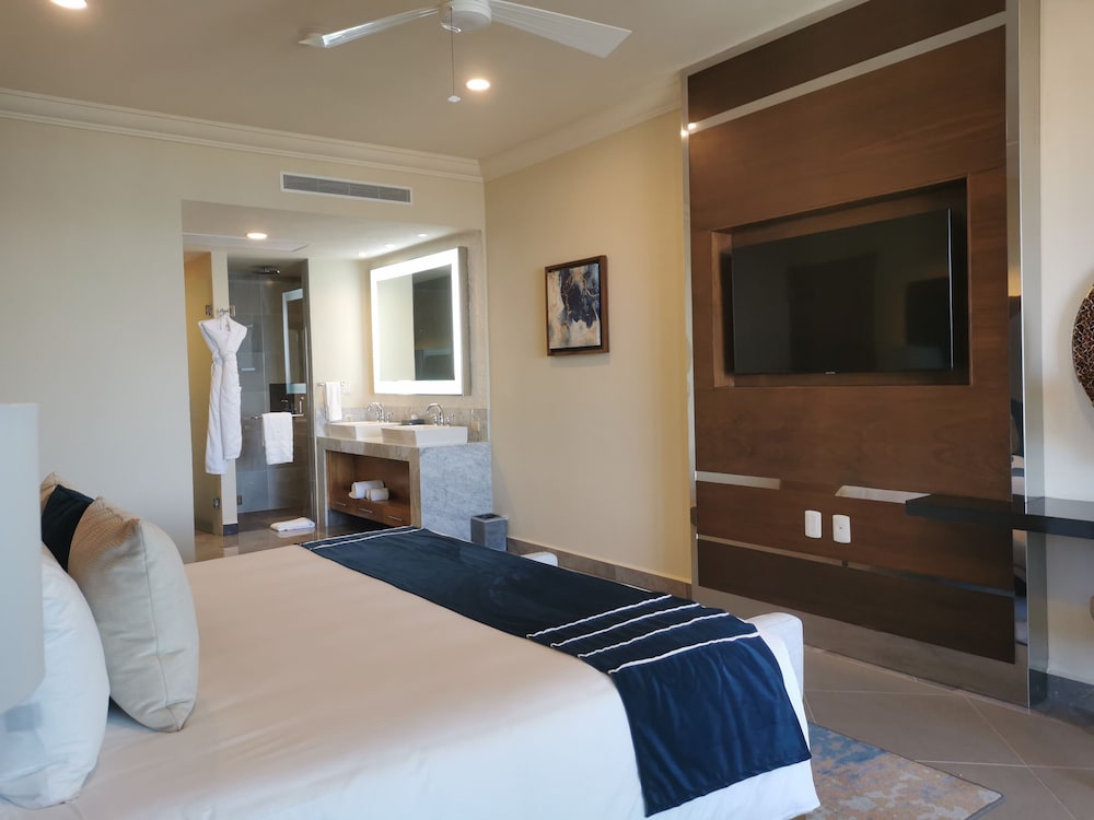 Villa La Valencia Beach Resort And Spa Los Cabos 33/50
