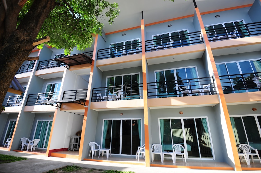 Phi Phi Anita Resort 2/76