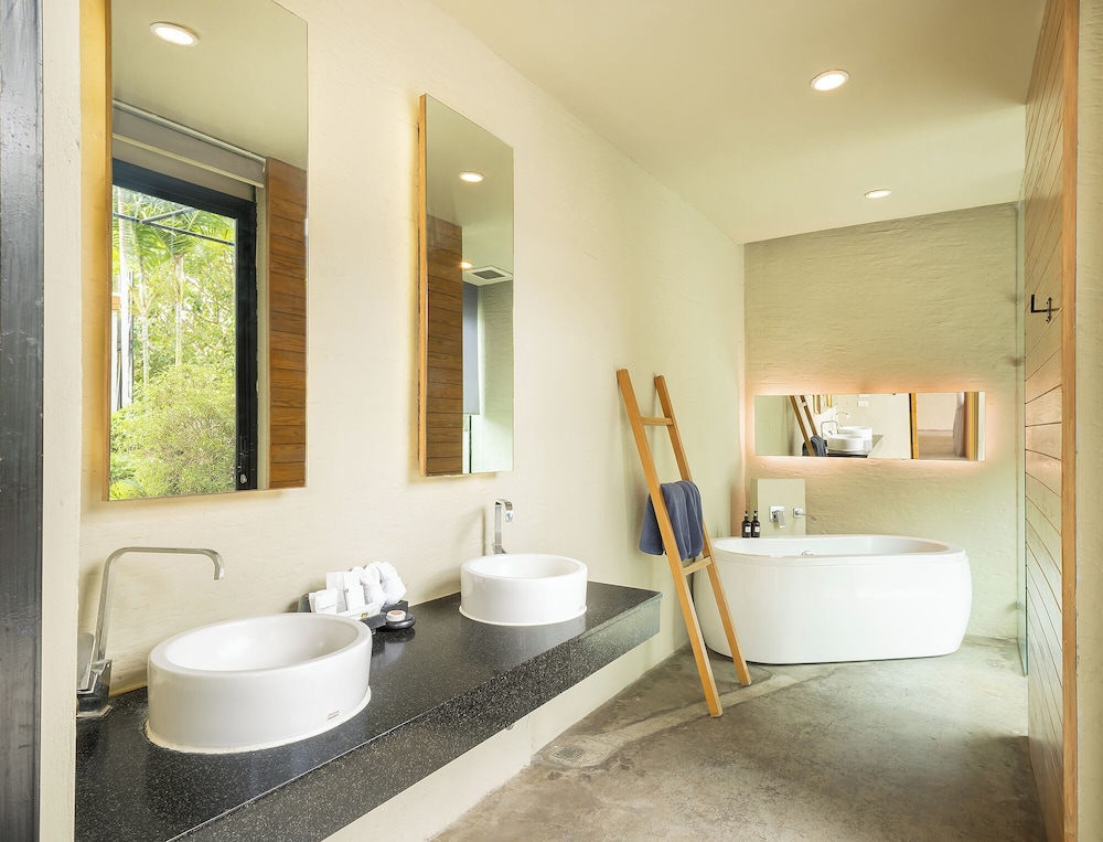 Pool, Deluxe, Villa، Sunday Sea Two Pool Villa Pattaya 5/7