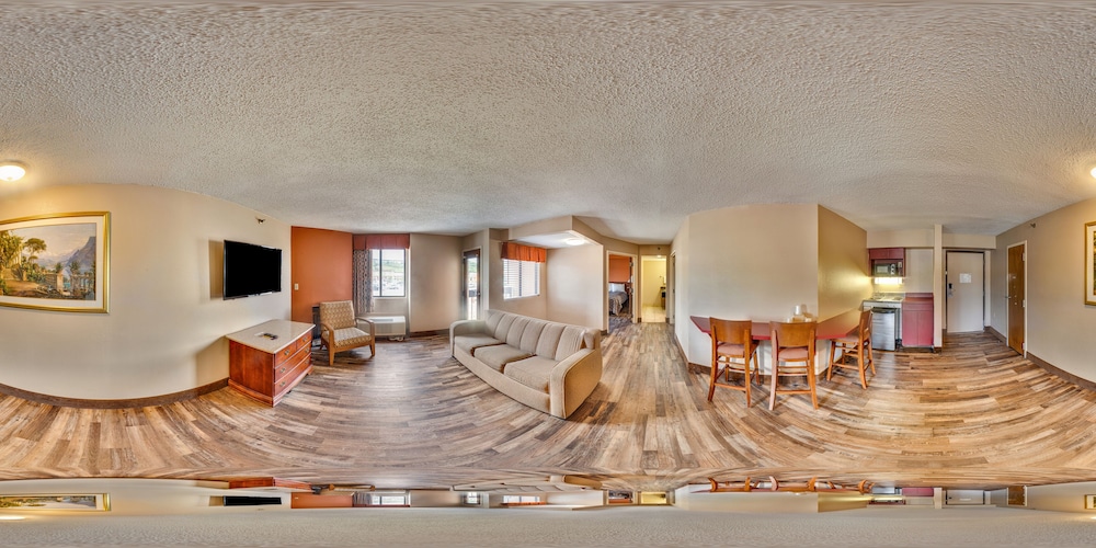 Mountain Vista Inn and Suites 41/57