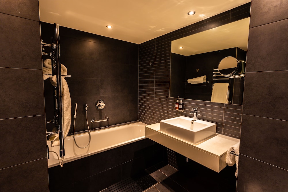 Guildford Harbour Hotel 49/49