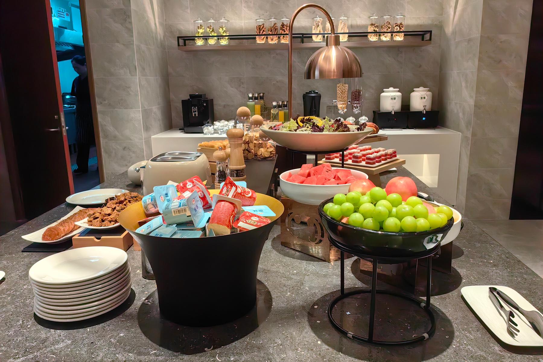 Homeinn Plus(Beijing Chaoyang High Speed Railway Station Joy City) 26/31