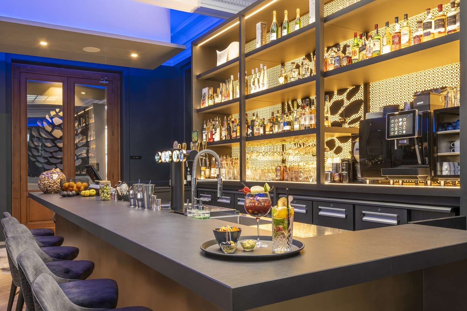 Best Western Premier Le Chapitre Hotel & Spa 6/10